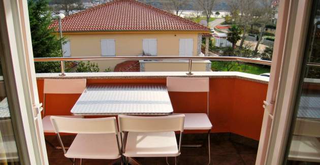 Apartment Nidisa A1 – 90 m from Sea