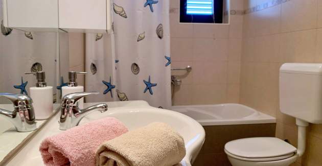 Appartamento Viola – terrazza e vista cortile