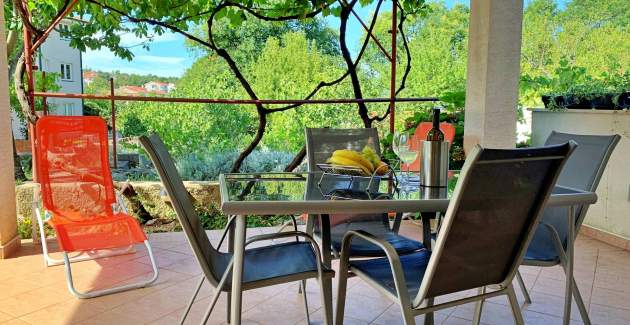 Appartamento Viola – terrazza e vista cortile