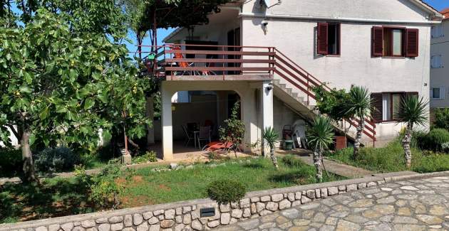 Appartamento Viola – terrazza e vista cortile