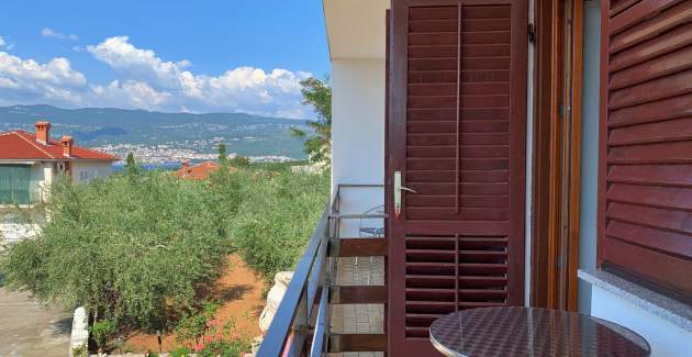 Apartment Volaric A8 – Sea View, 160 m from Sea