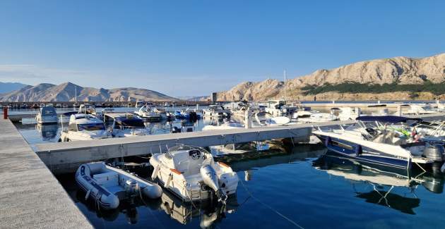 Apartman Brnic AQ 1 – s Balkonom, 90 m od Plaže