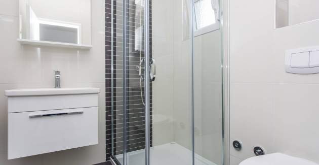 Modernes Apartment Berisha 1 Nr.2 – mit Balkon