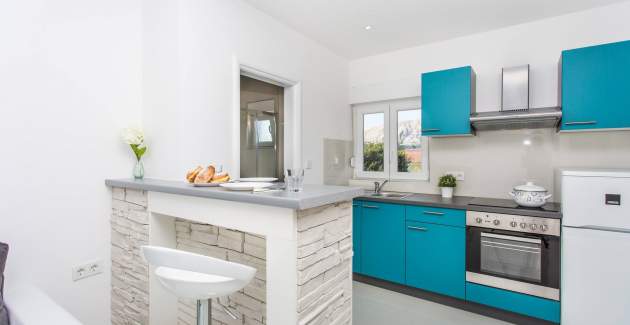 Modernes Apartment Berisha 1 Nr.2 – mit Balkon