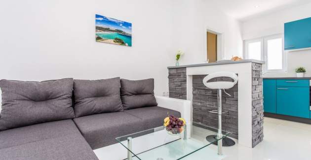 Modernes Apartment Berisha 1 Nr.4 – mit Balkon