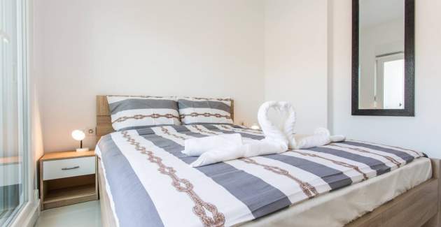 Modernes Apartment Berisha 1 Nr.4 – mit Balkon