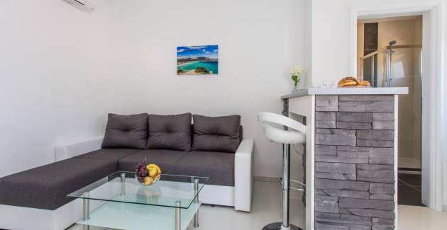 Modernes Apartment Berisha 1 Nr.4 – mit Balkon