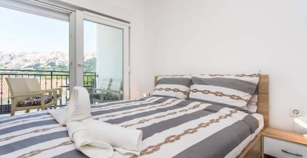 Modernes Apartment Berisha 1 Nr.4 – mit Balkon