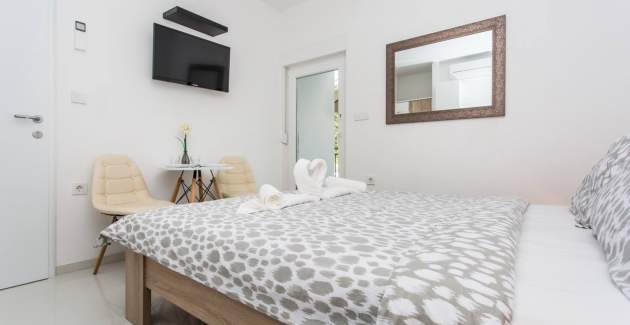 Studio-Apartment Berisha 1 Nr.1 – mit Balkon