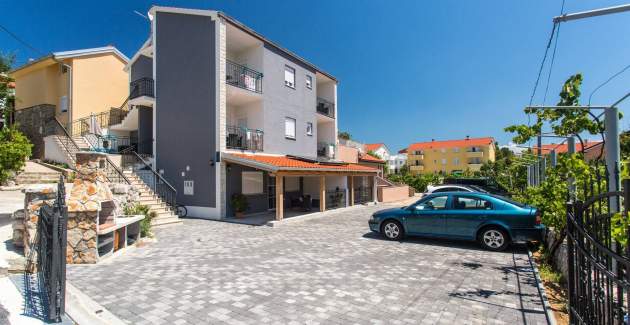 Studio-Apartment Berisha 1 Nr.1 – mit Balkon