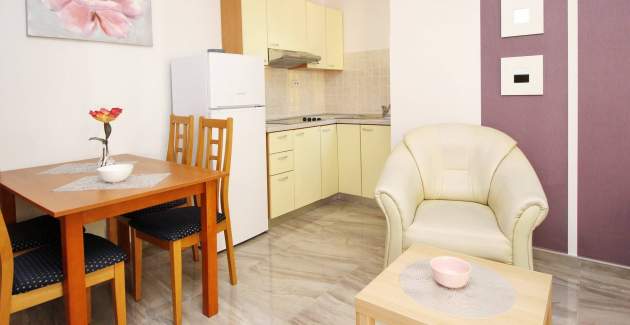 Charming Apartment Brnic No. 2 - with Balcony 