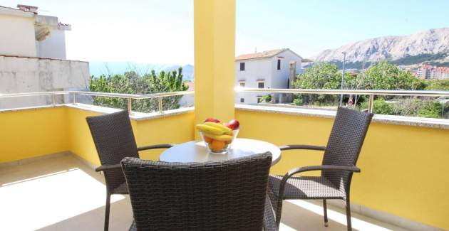 Charmantes Apartment Brnić Nr.4 - mit geräumigem Balkon