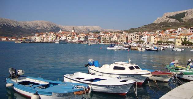 Charming Apartment Brnic No. 6 - with Balcony and Sea View