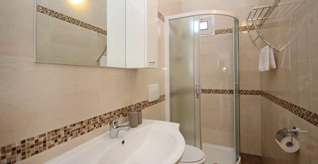 Charming Apartment Brnic No.7 - with Balcony and Sea View