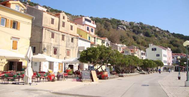 Charming Apartment Brnic No.8 - with Balcony 