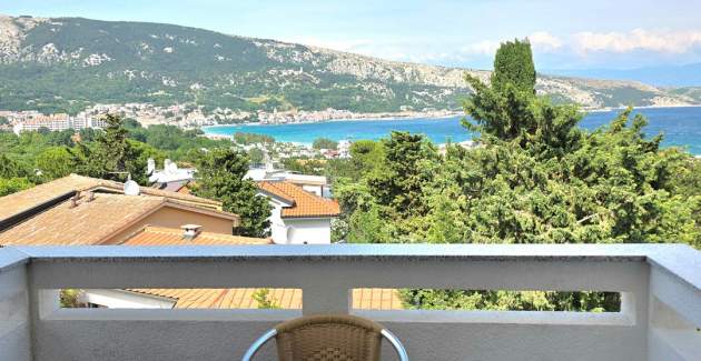 Apartment Brnic Nar. more - with Sea View, 350m from the Beach