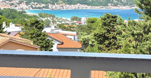 Apartment Brnic Nar. more - with Sea View, 350m from the Beach