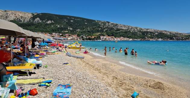 Apartment Brnic Nar. brdo - with Balcony, 350m from the Beach