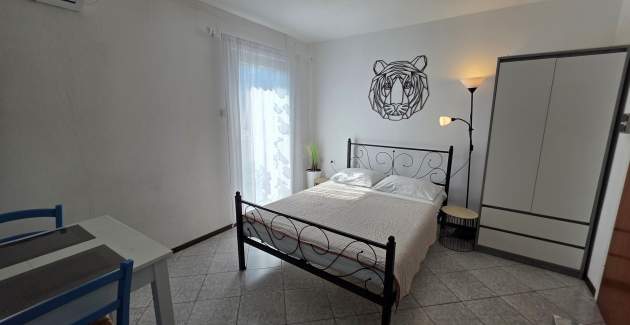 Studio apartman Bugi - s balkonom