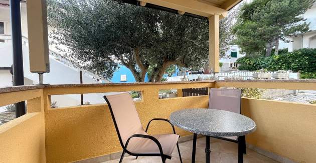 Capic Z3 - Apartment with Balcony and Parking spot, 300 m from the Beach