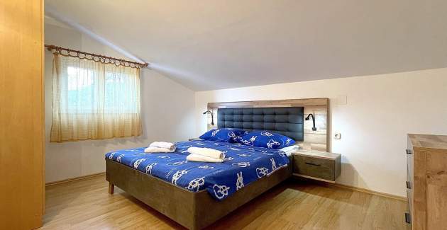 Capic Z6 - Apartment with Balcony and Parking spot, 300 m from the Beach