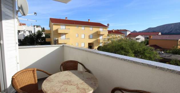 Apartment Cugalj - with Balcony, 1st floor, 300 m from the Beach
