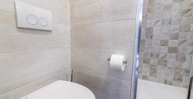 Room Dekanic No.2 - with mini Fridge and Terrace