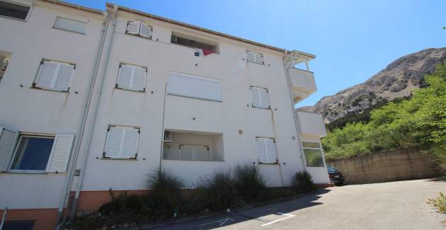 Apartment Djikic - with Balcony and Parking 