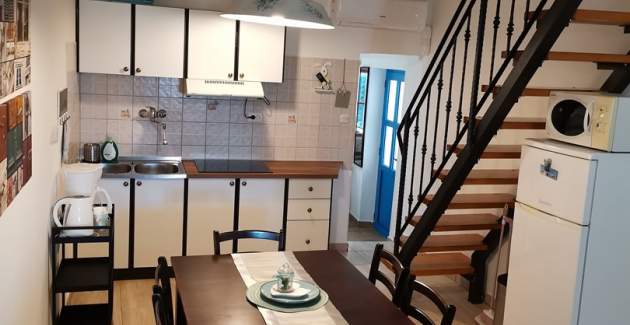 Apartment Fantov - in the old Part of Baska, with a nearby Parking