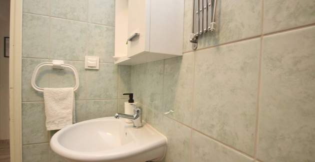 Apartment Fantov No.1 - with Terrace, 250 m from the Beach