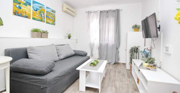 Apartment Fantov No.2 - with Terrace, 250 m from the Beach