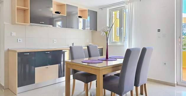 Apartment Gorica 2 No.1 - with Terrace and Pool