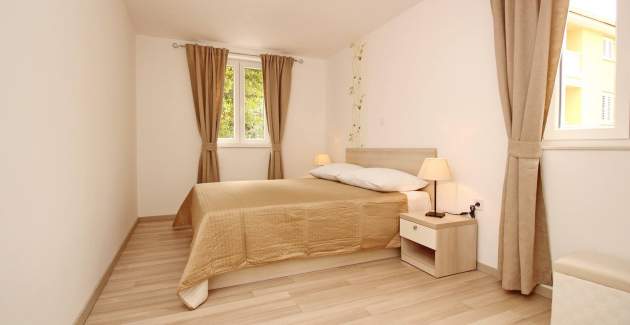 Apartment Gorica 2 No.1 - with Terrace and Pool