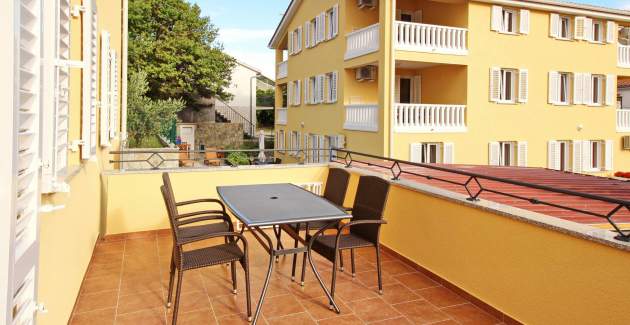 Apartment Gorica 2 No.1 - with Terrace and Pool