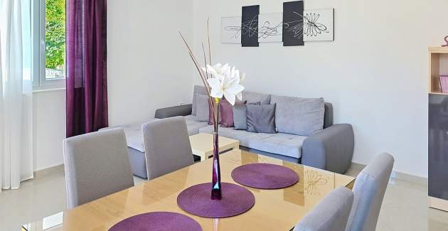 Apartment Gorica 2 No.1 - with Terrace and Pool