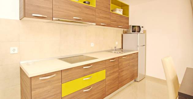 Apartment Gorica 2 No.2 - with Terrace and Pool