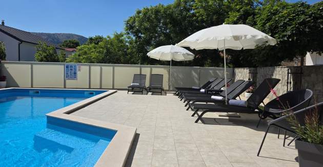 Appartamento Gorica 2 n.6 – con balcone e piscina