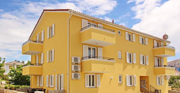 Apartment Gorica 2 No.8 - with Balcony and Pool