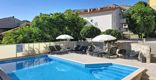 Apartment Gorica 2 No.4 - with Balcony and Pool