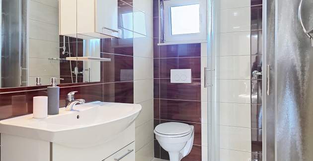 Apartment Gorica 2 No.7 - with Balcony and Pool