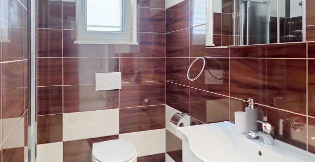 Apartment Gorica 2 No.7 - with Balcony and Pool