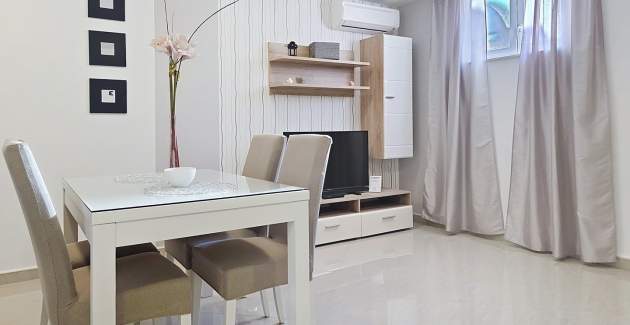 Apartman Gorica 2 br.10 – s bazenom, u suterenu