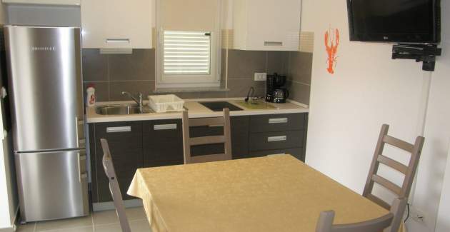 Apartment Hrabric A2 - with Balcony and Parking