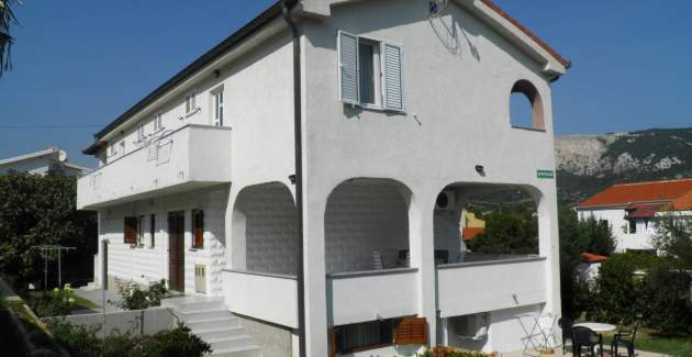 Standard Apartment Klaric Bs - 200m from the Beach, with Balcony