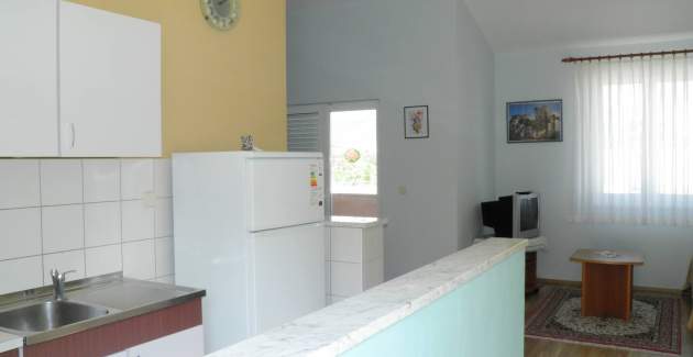 Standard Apartment Klaric Bs - 200m from the Beach, with Balcony