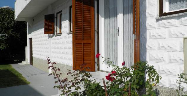 Standard Apartment Klaric A6- 200m from the Beach, with Terrace