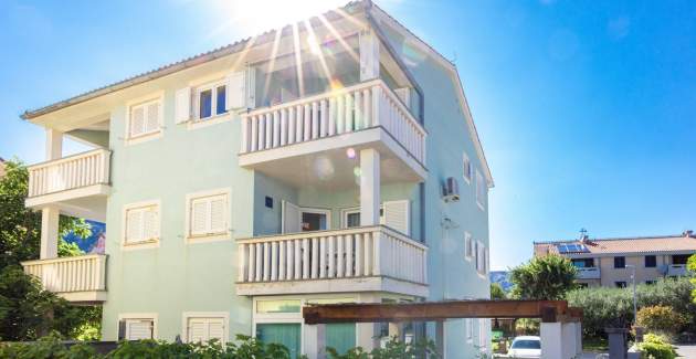 Apartment Lavendel - with Balcony, 250 m from the Beach