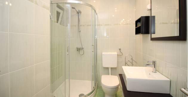 Apartment Krleza - with large, covered Terrace