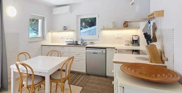 Studioapartment Meratti – im alten Teil von Baška, 200 m vom Strand entfernt