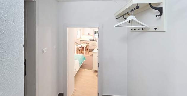 Studioapartment Meratti – im alten Teil von Baška, 200 m vom Strand entfernt